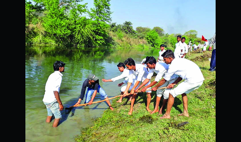 In the small Maholi town in Sitapur district, people of different faith have come together for a common cause -- to clean the polluted Kathina river