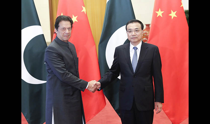 BEIJING, Nov. 3, 2018 (Xinhua) -- Chinese Premier Li Keqiang (R) holds talks with Pakistani Prime Minister Imran Khan, who is paying an official visit to China, at the Great Hall of the People in Beijing, capital of China, Nov. 3, 2018. (Xinhua/Pang Xingl