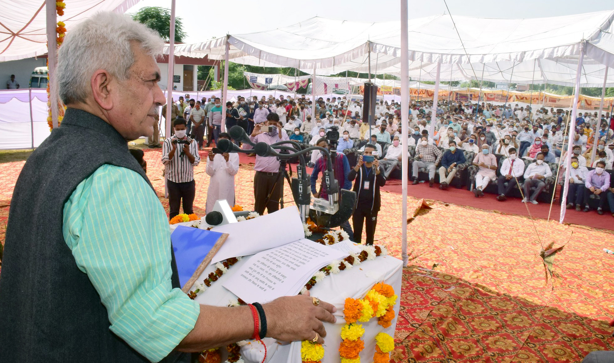 Lieutenant Governor of Jammu & Kashmir Manoj Sinha addresses the gathering during the