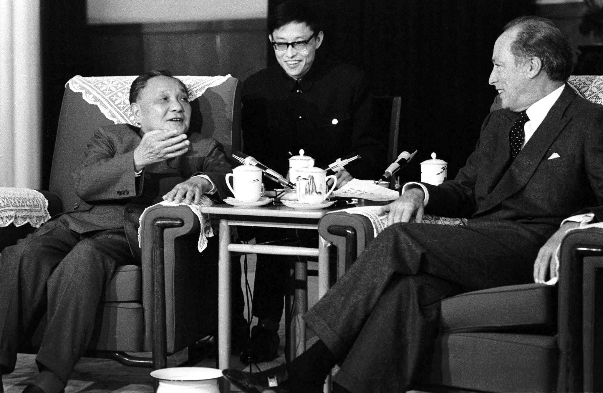 FORMER CANADIAN PM TRUDEAU WITH DENG XIAOPING IN BEIJING