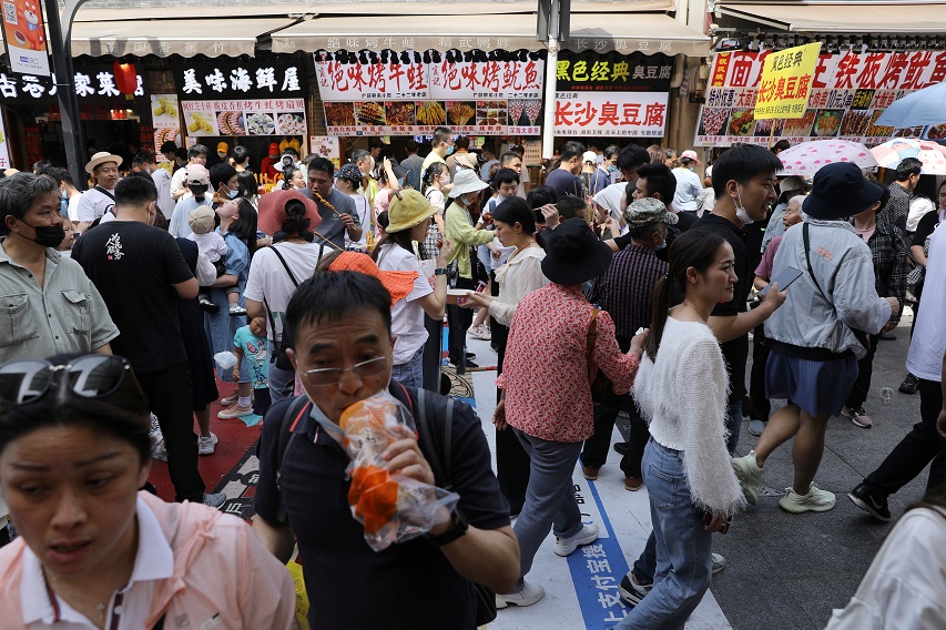 Labour Day holiday in Wuhan