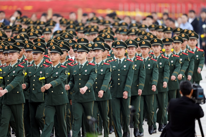 Ceremony to mark Martyrs' Day in Beijing