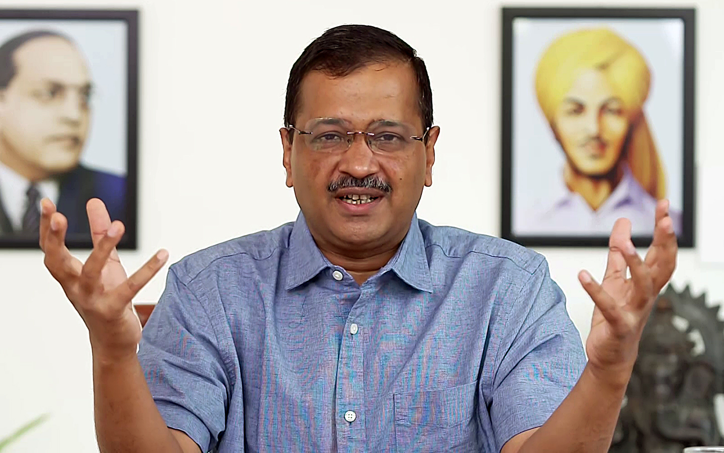 Arvind Kejriwal addressing Punjab AAP MLAs in Mohali