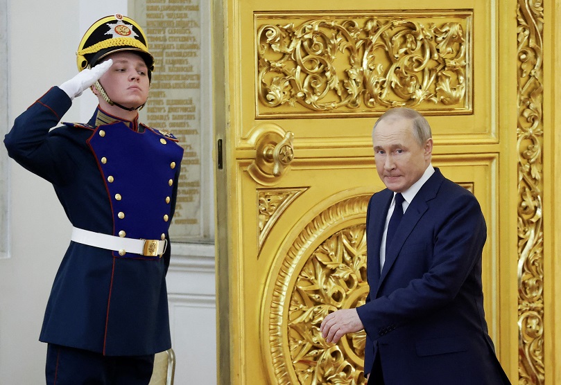 Russian President Putin meets with athletes in Moscow