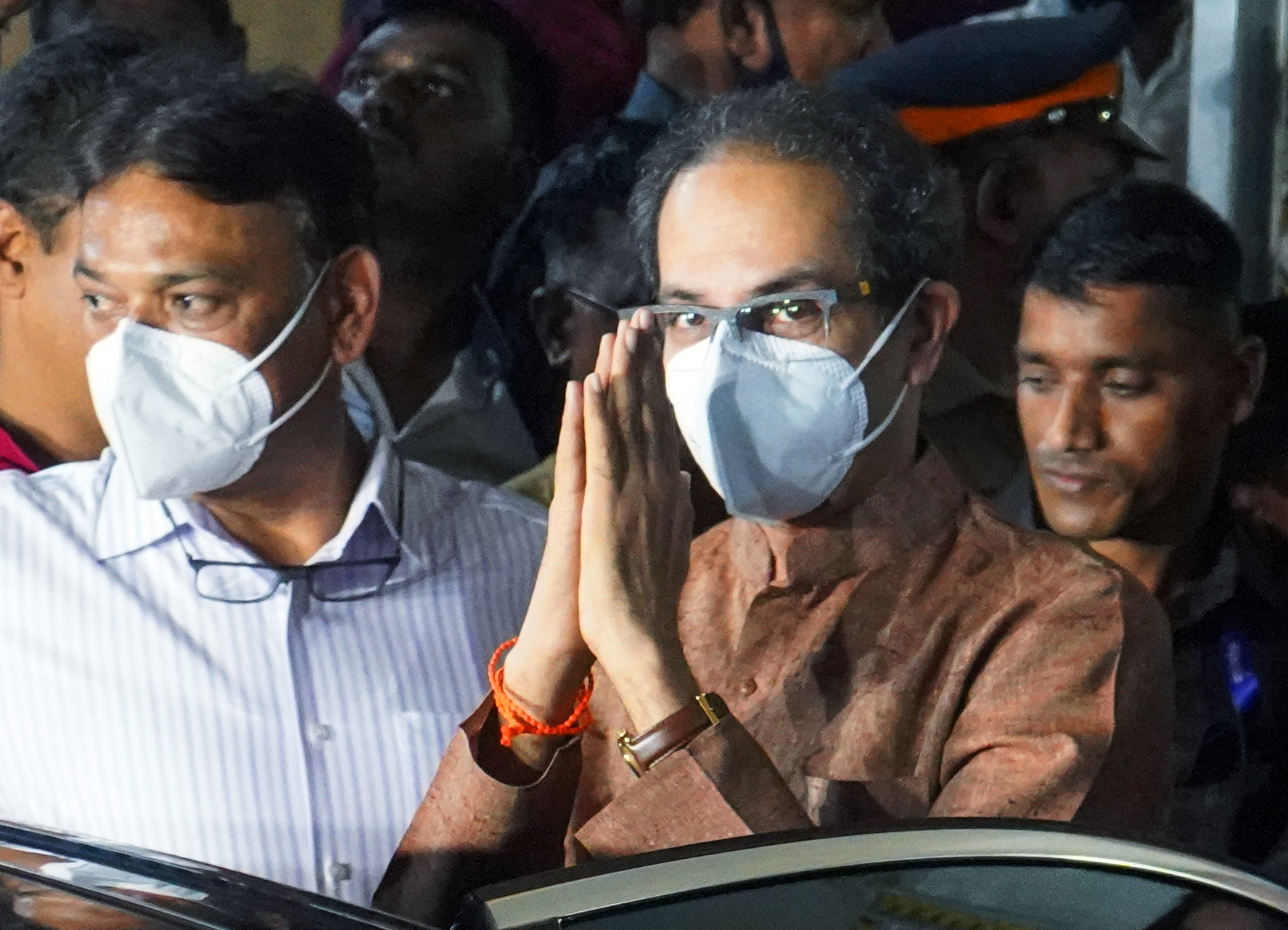 Uddhav Thackeray leaves Shiv Sena Bhavan