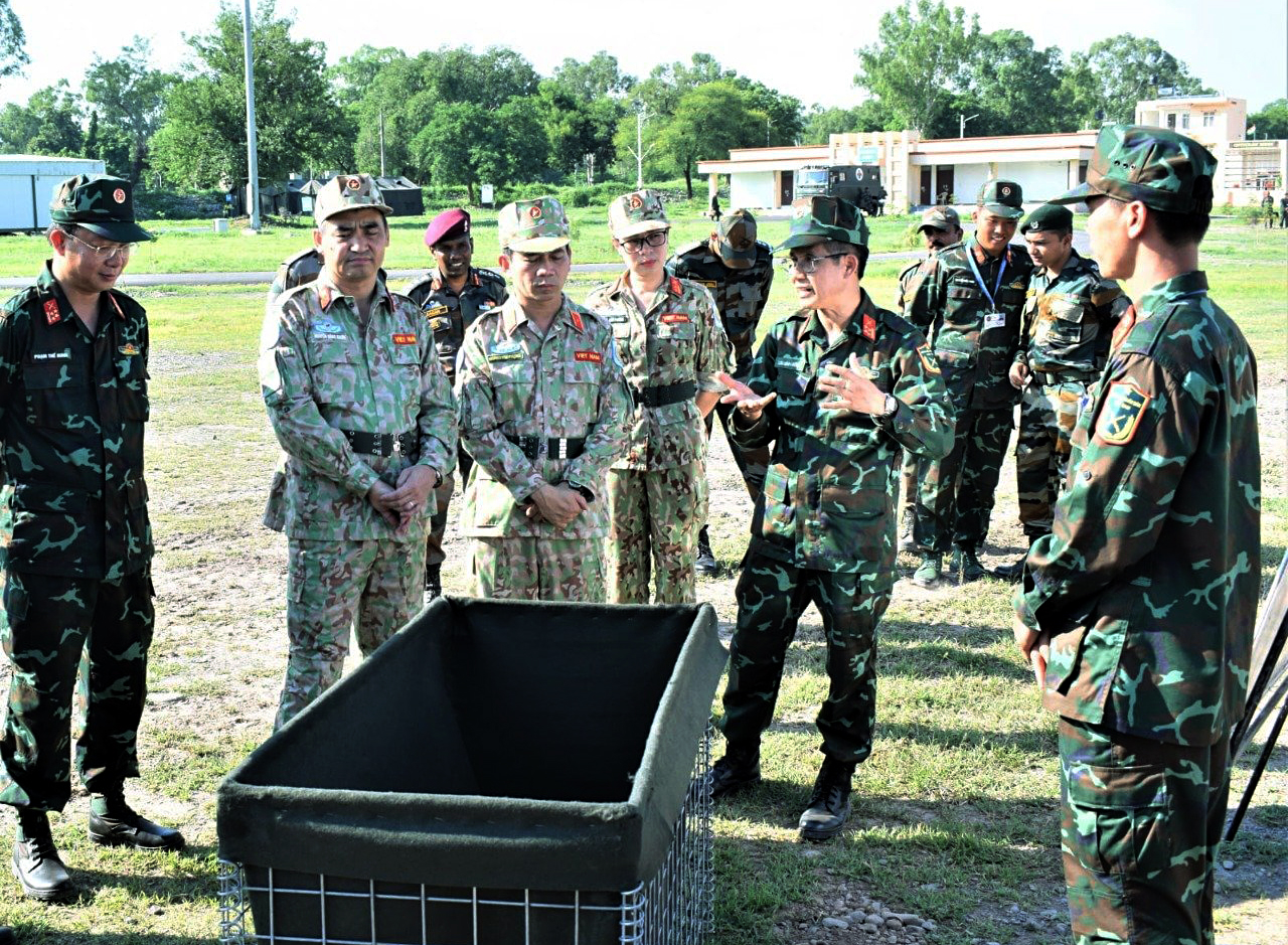 Vietnam-India Bilateral Army Exercise VINBAX 2022 concludes at Chandimandir