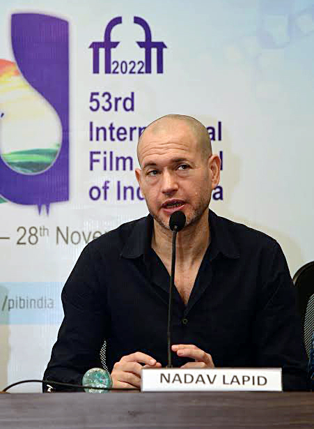 Nadav Lapid delivering his remarks on 'The Kashmir Files' at the 53rd IFFI's closing ceremony