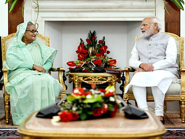 Narendra Modi and Sheikh Hasina hold a bilateral talks