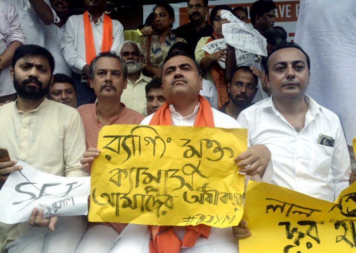 Suvendu Adhikari demonstration against the death of Jadavpur University student