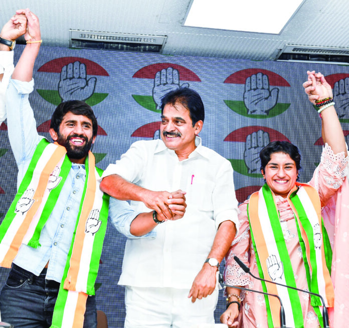 Wrestlers Vinesh Phogat and Bajrang Punia join Congress