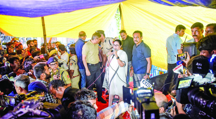 WB CM Mamata Banerjee addresses the doctors who are protesting against the RG Kar Hospital tragedy
