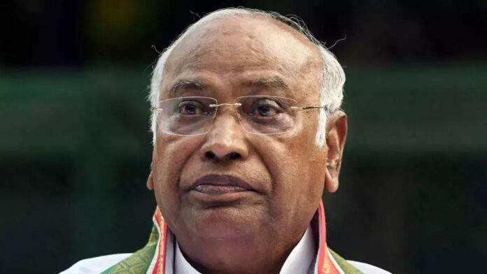Kharge begins reshuffling in Congress, massive changes in organisation in coming days