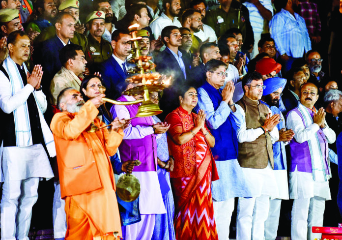 Delhi CM Rekha Gupta along with her cabinet ministers offers prayers as they perform Yamuna Aarti, at Vasudev Ghat. Delhi BJP President Virendra Sachdeva and others also present, in New Delhi, on February 20. ANI Delhi CM Rekha Gupta along with her cabinet ministers offers prayers as they perform Yamuna Aarti, at Vasudev Ghat. Delhi BJP President Virendra Sachdeva and others also present, in New Delhi, on February 20. ANI