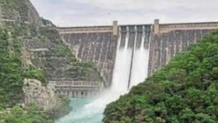 Water Dispute Centre Steps In, calls chief secys of 4 states in Delhi