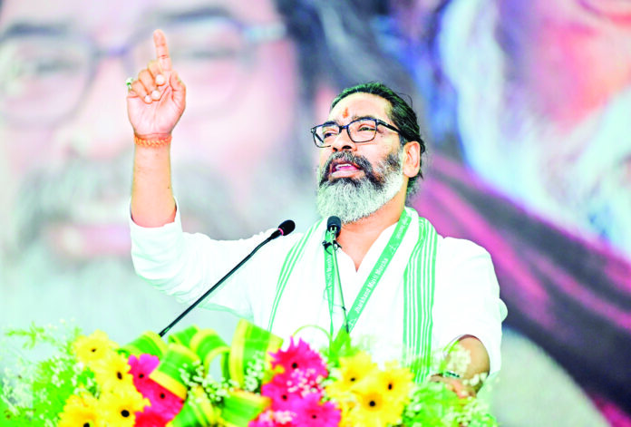 Hemant Soren at 13th convention ceremony of Jharkhand Mukti Morcha