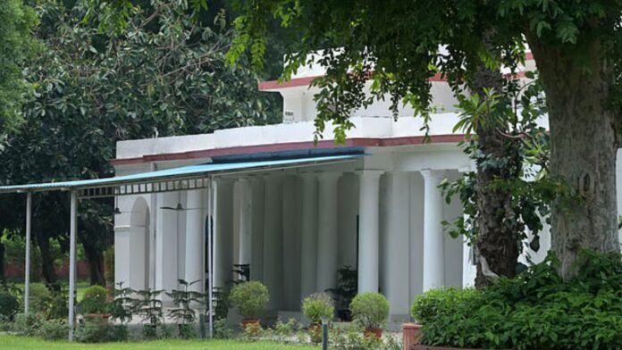 Rahul starts process of shifting at new official residence
